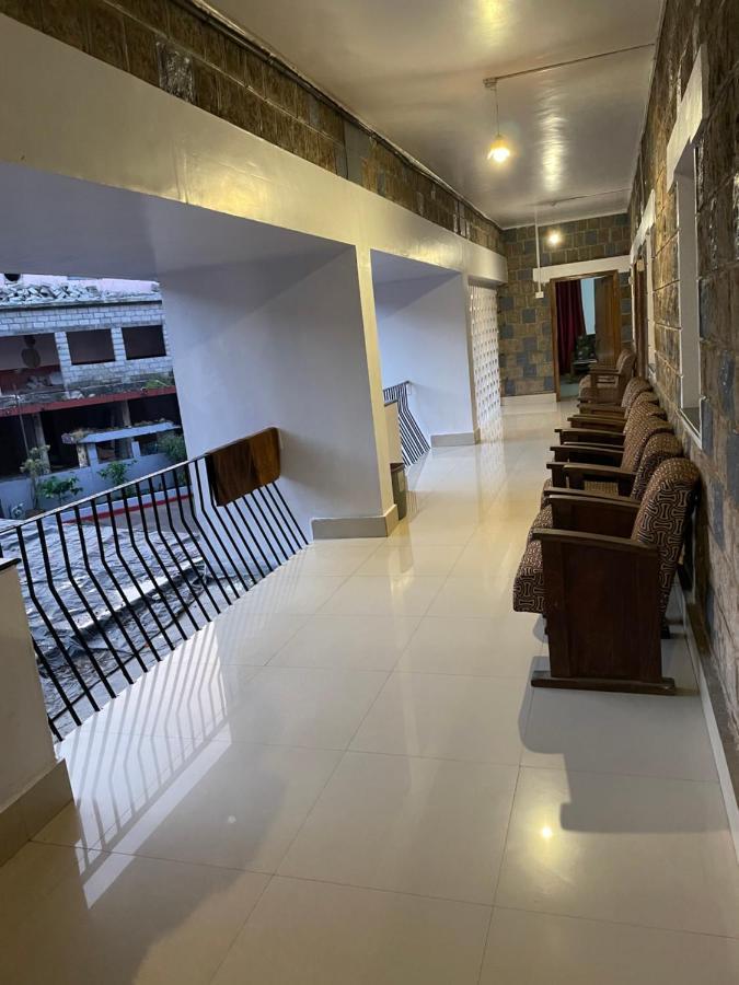 Hotel Caveri Madikeri Exteriér fotografie
